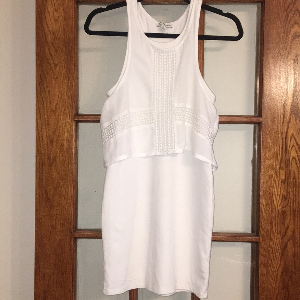 White bodycon dress